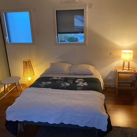 Chambre Prive A Deux Pas De La Gare Montauban-de-Bretagne Bagian luar foto