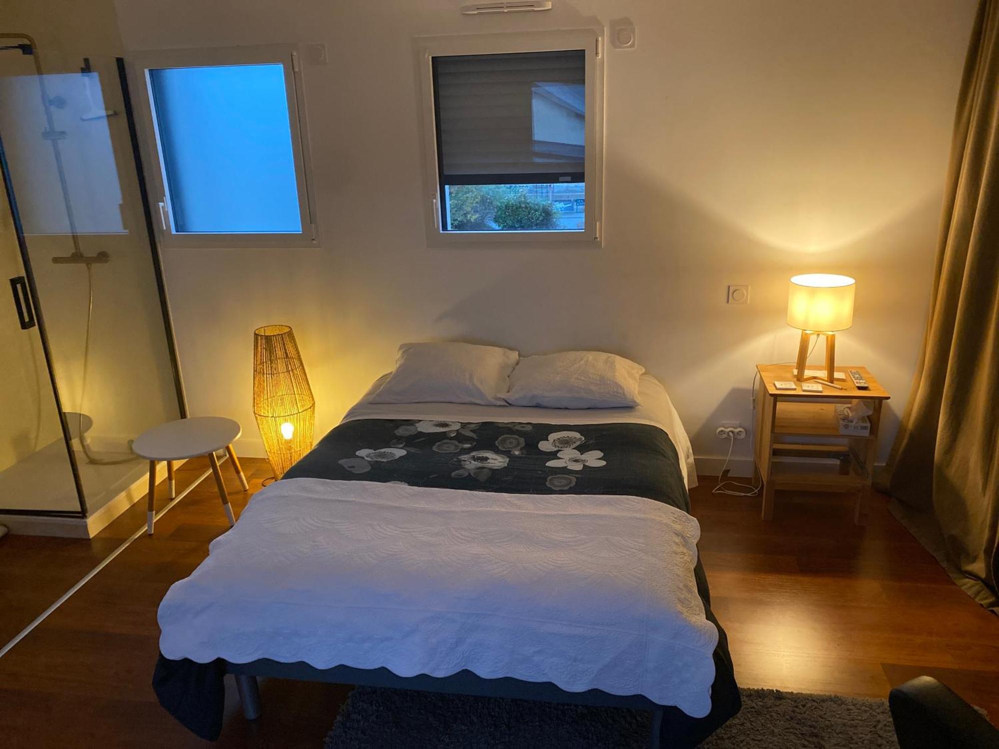 Chambre Prive A Deux Pas De La Gare Montauban-de-Bretagne Bagian luar foto